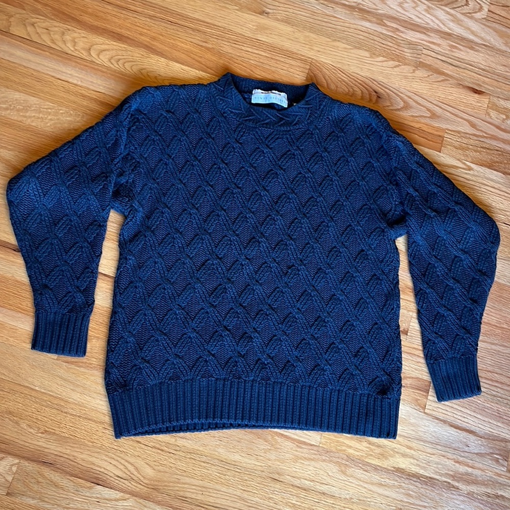 Henry Grethel men’s large sweater. Good condition.